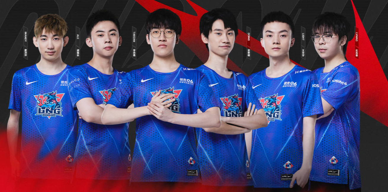 开云体育app-KT鏖战BRO，Doinb操刀奇招英雄翻盘焦点之战四强赛，留下经典瞬间的简单介绍