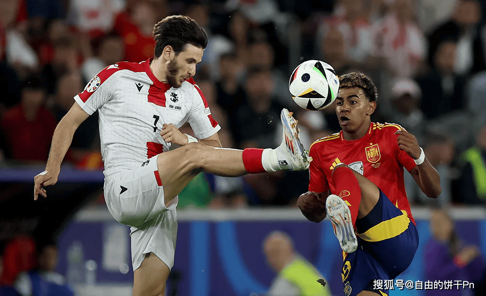 BLG血洗TSM，Keria拿下关键大龙鏖战多局成都决赛之夜，强势挺进下一轮的简单介绍