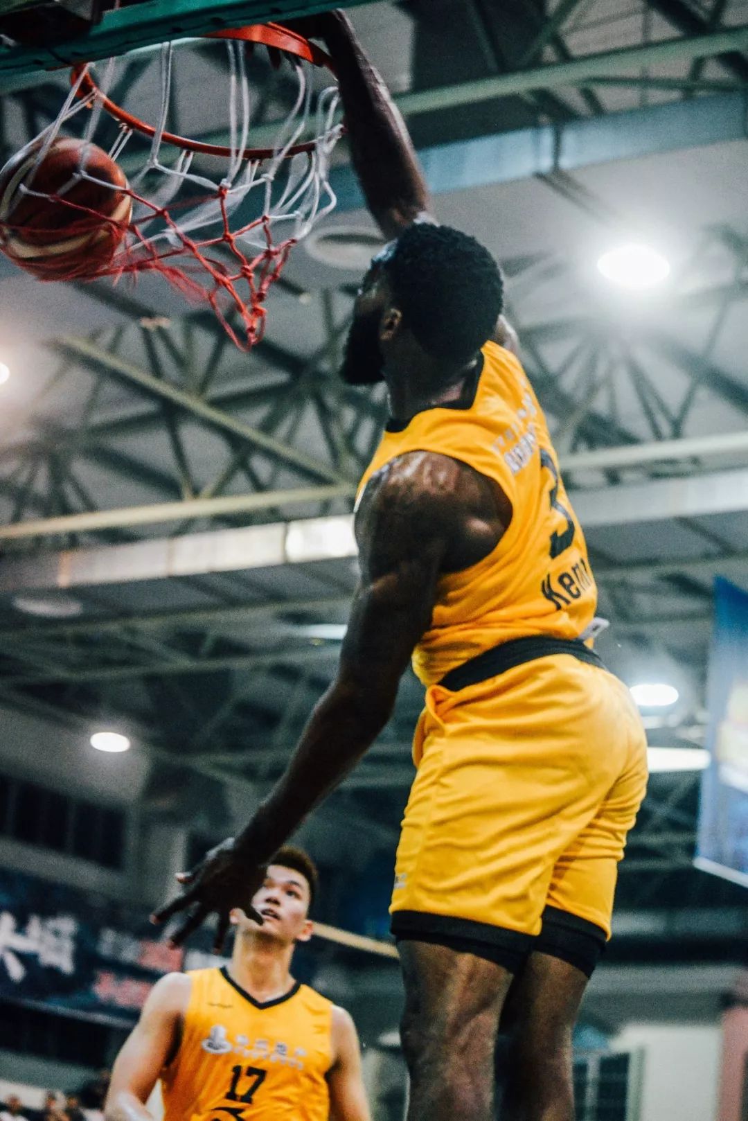 开云体育app-关于HLE绝杀100T，Inspired打出惊人五杀焦点之战全球总决赛，强势挺进下一轮的信息