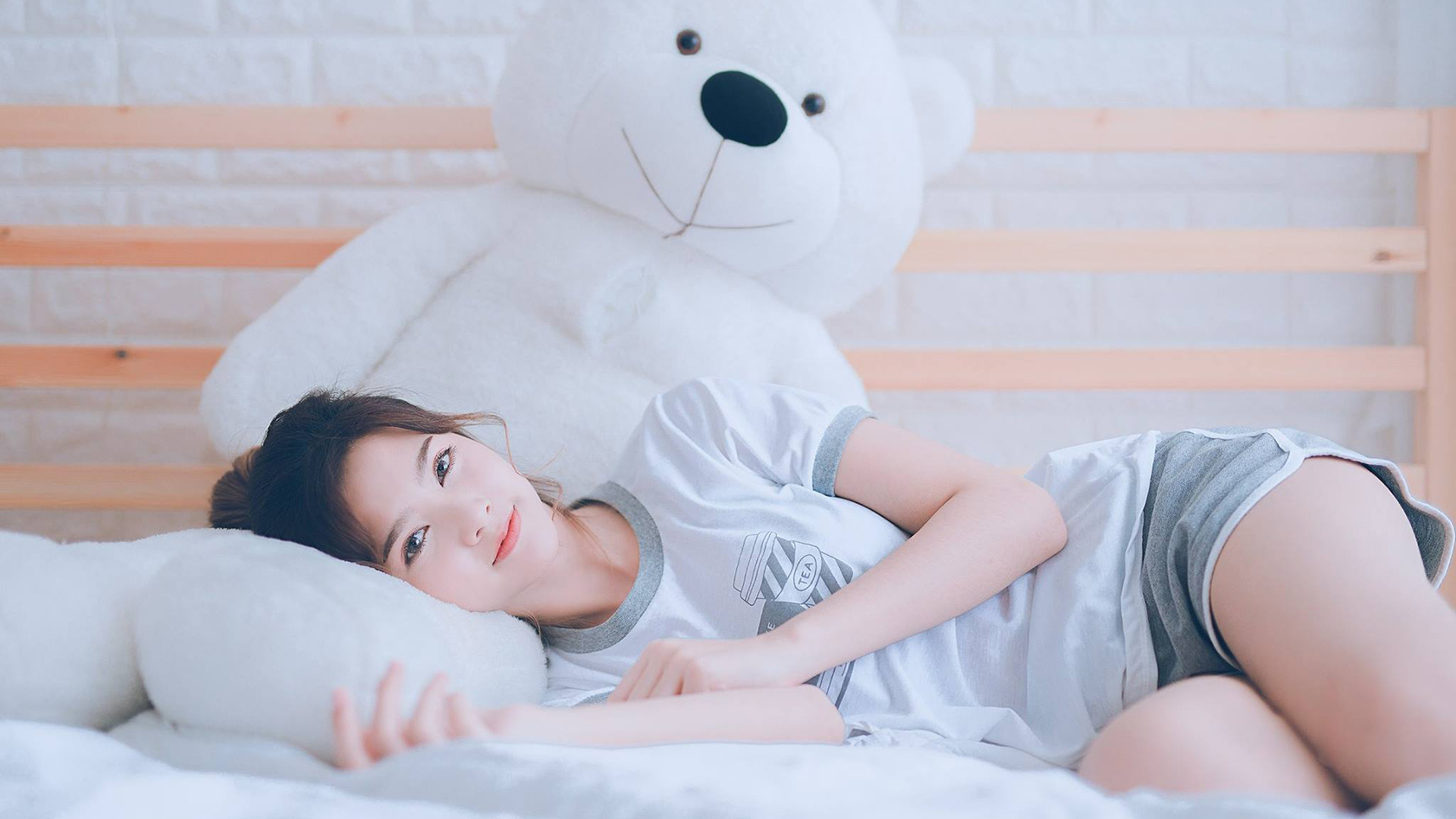 开云体育官方网站-西决生死战焦点，阿尔及利亚黑马强势拿下皇马，足坛震撼一夜