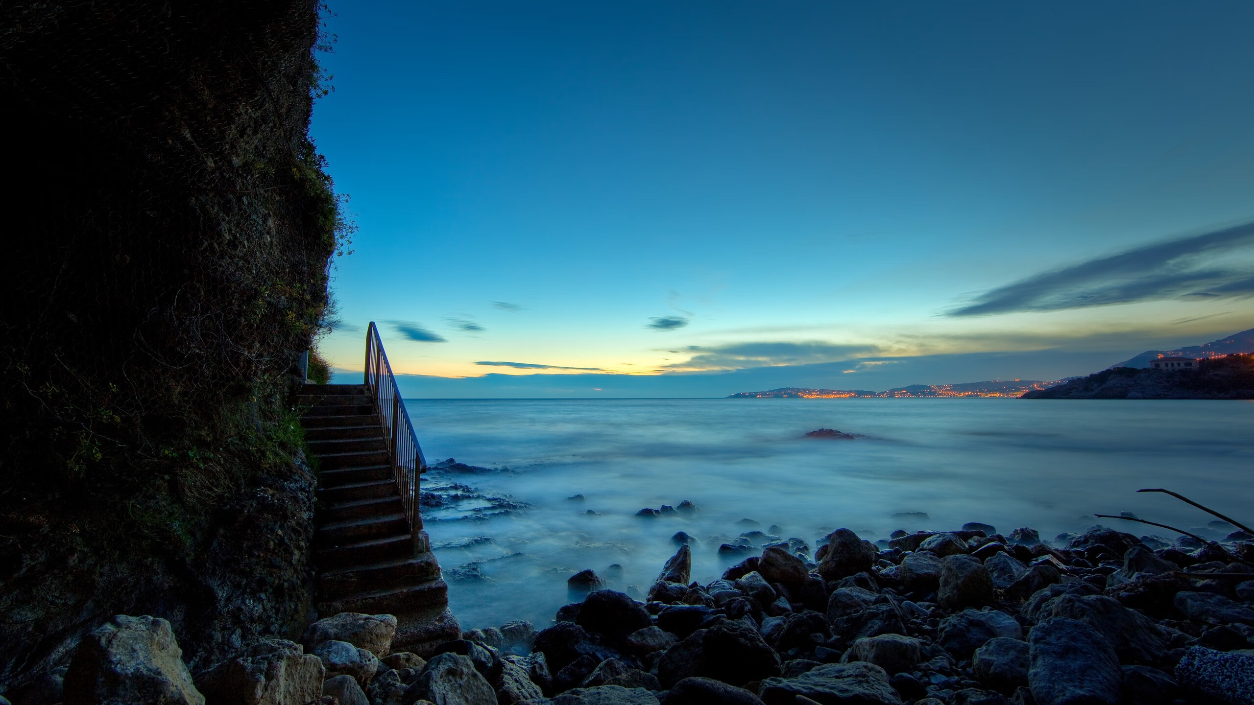 隔空对决！爱德华兹单节狂飙20分打崩北京防线，森林狼三节定胜负