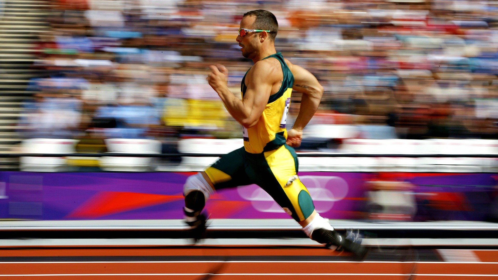 野蛮生长！戈麦斯统治级表现撕裂防线，喀麦隆雄狮咆哮，硬撼打穿摩洛哥铁壁