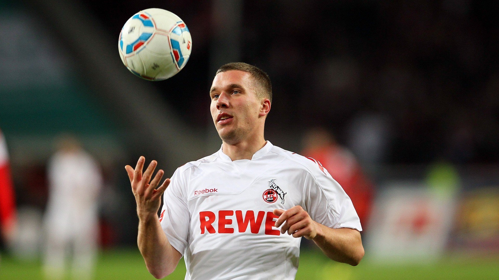 非洲杯爆冷之夜，巴斯托尼式防守觉醒，南非三连击终结加纳神话